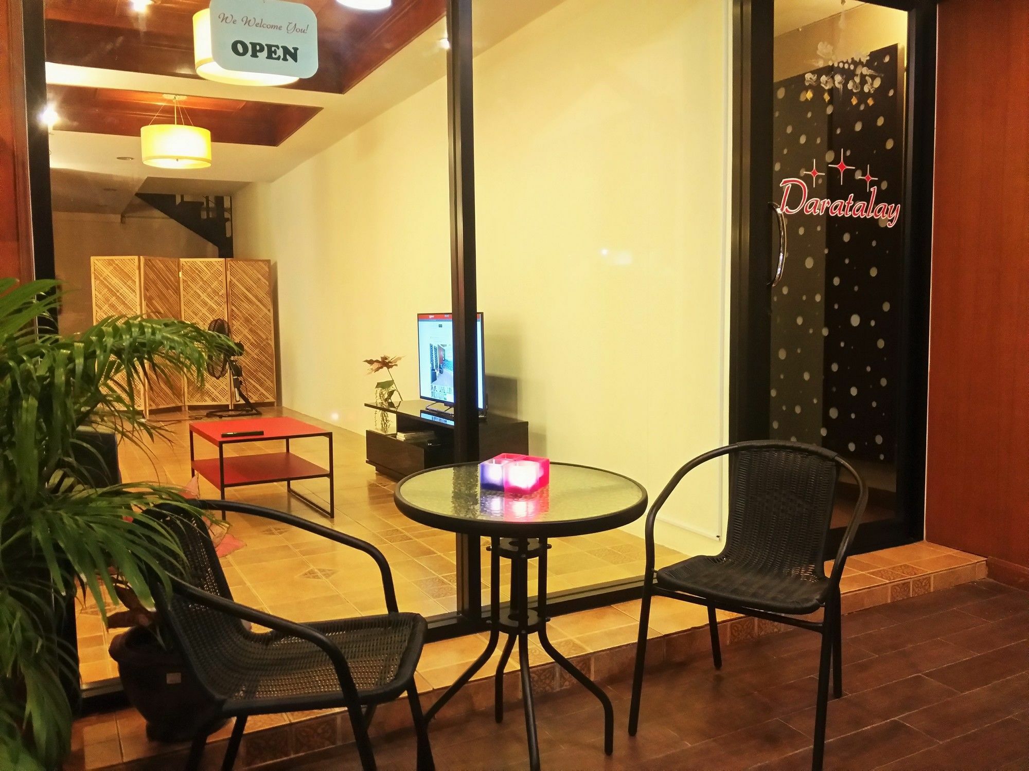Daratalay - Jomtien Hotel Bang Lamung Luaran gambar